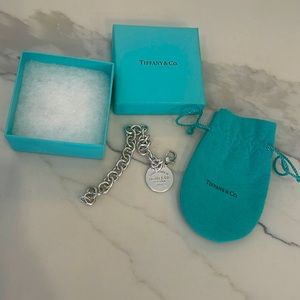 Authentic Tiffany & Co sterling silver chain bracelet (vintage) - original owner